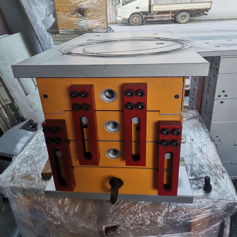 2022 newest model military bulletproof vest mould factory